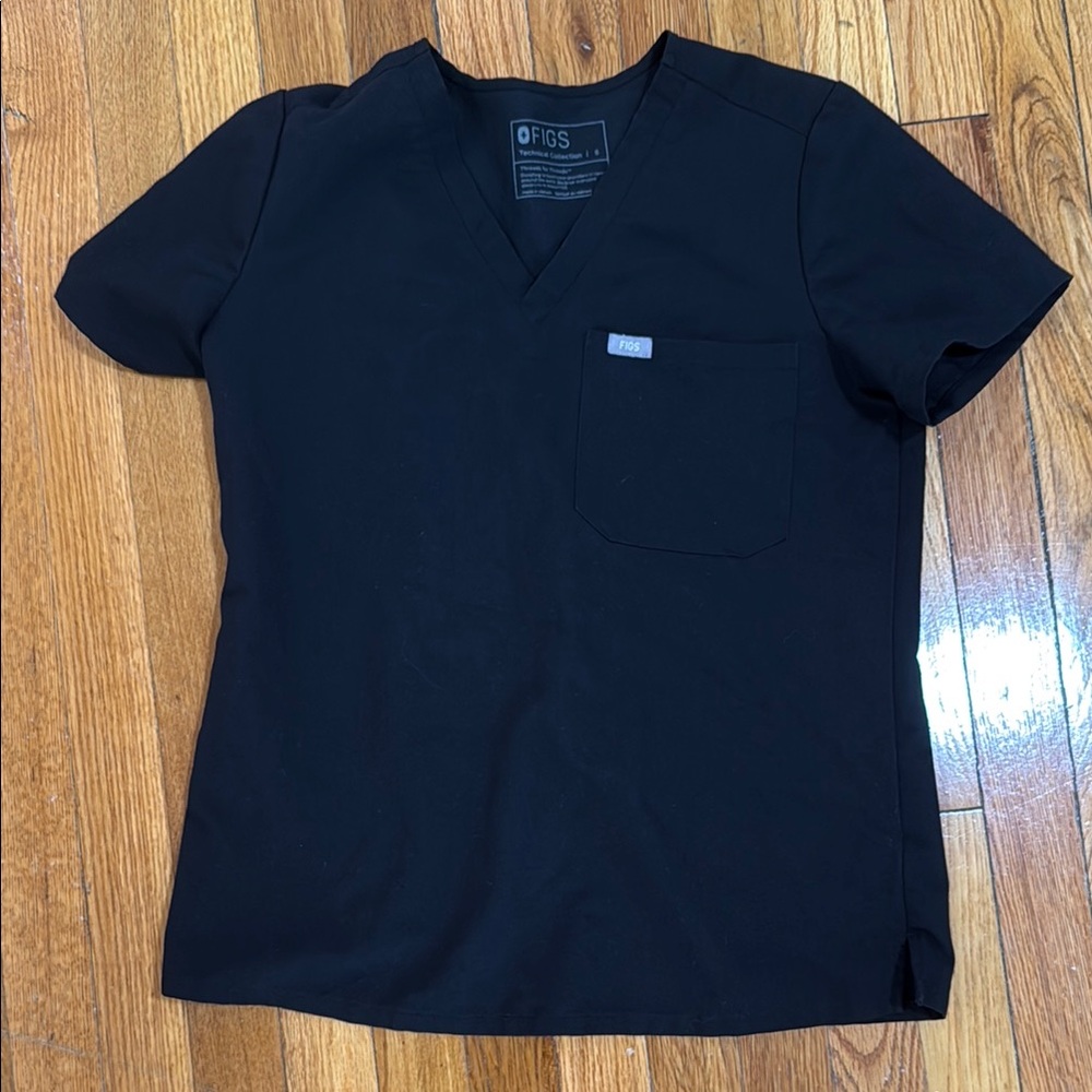 Figs Black Scrub Top